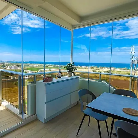 Tony Maison - Amazing Seaview In A Modern Apartment Bari